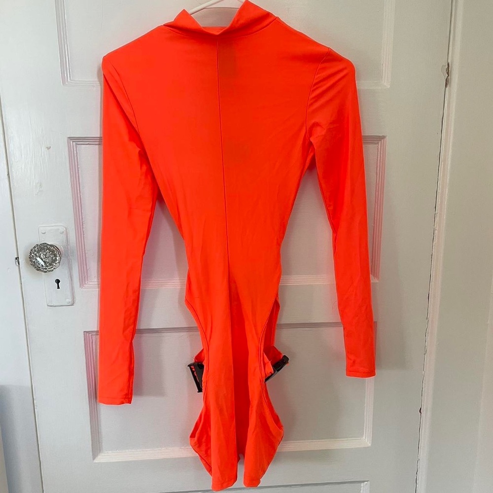 Orange Rave Outfit - Picture 4 of 5